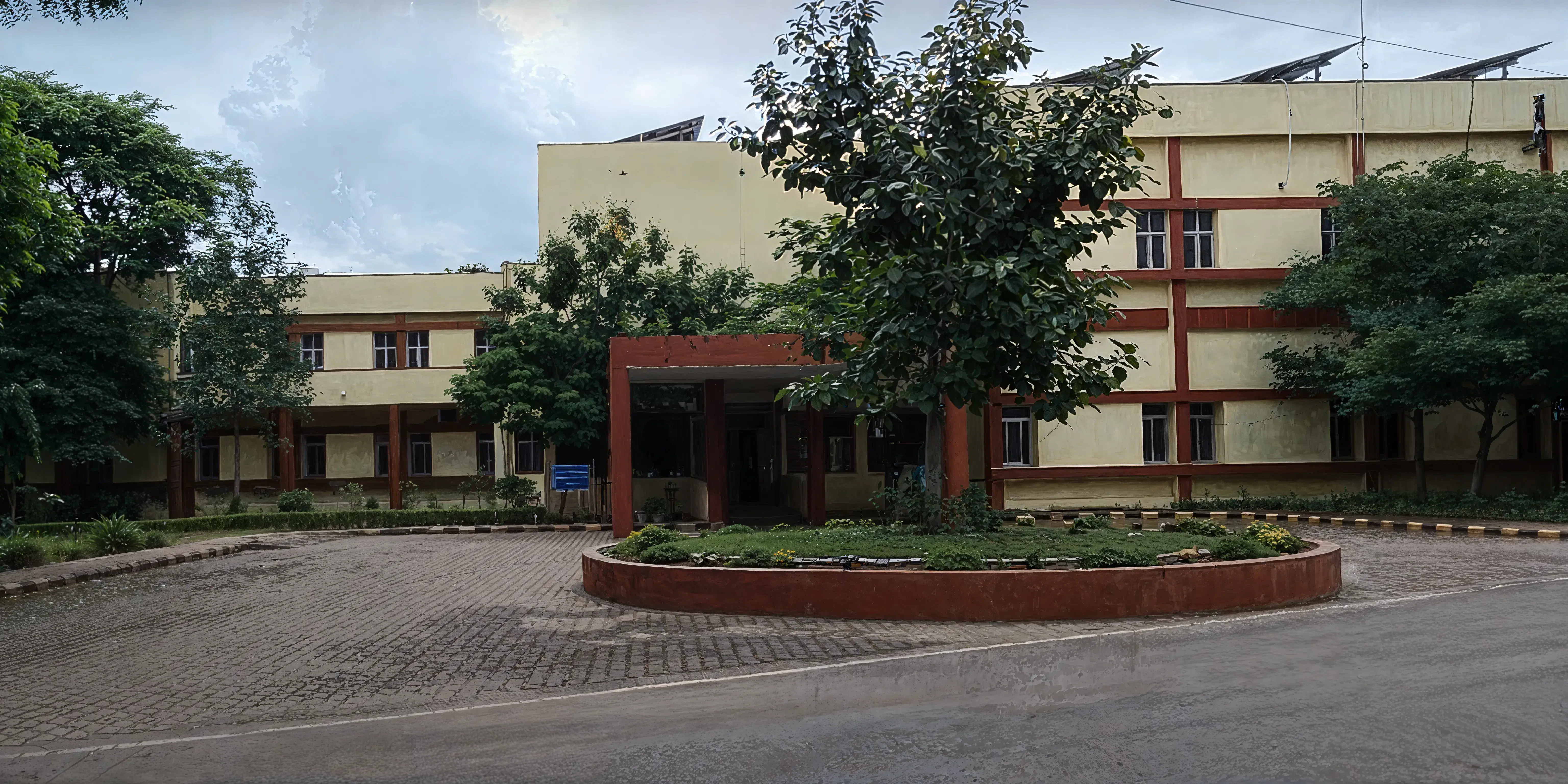 NIT Raipur campus photo 6